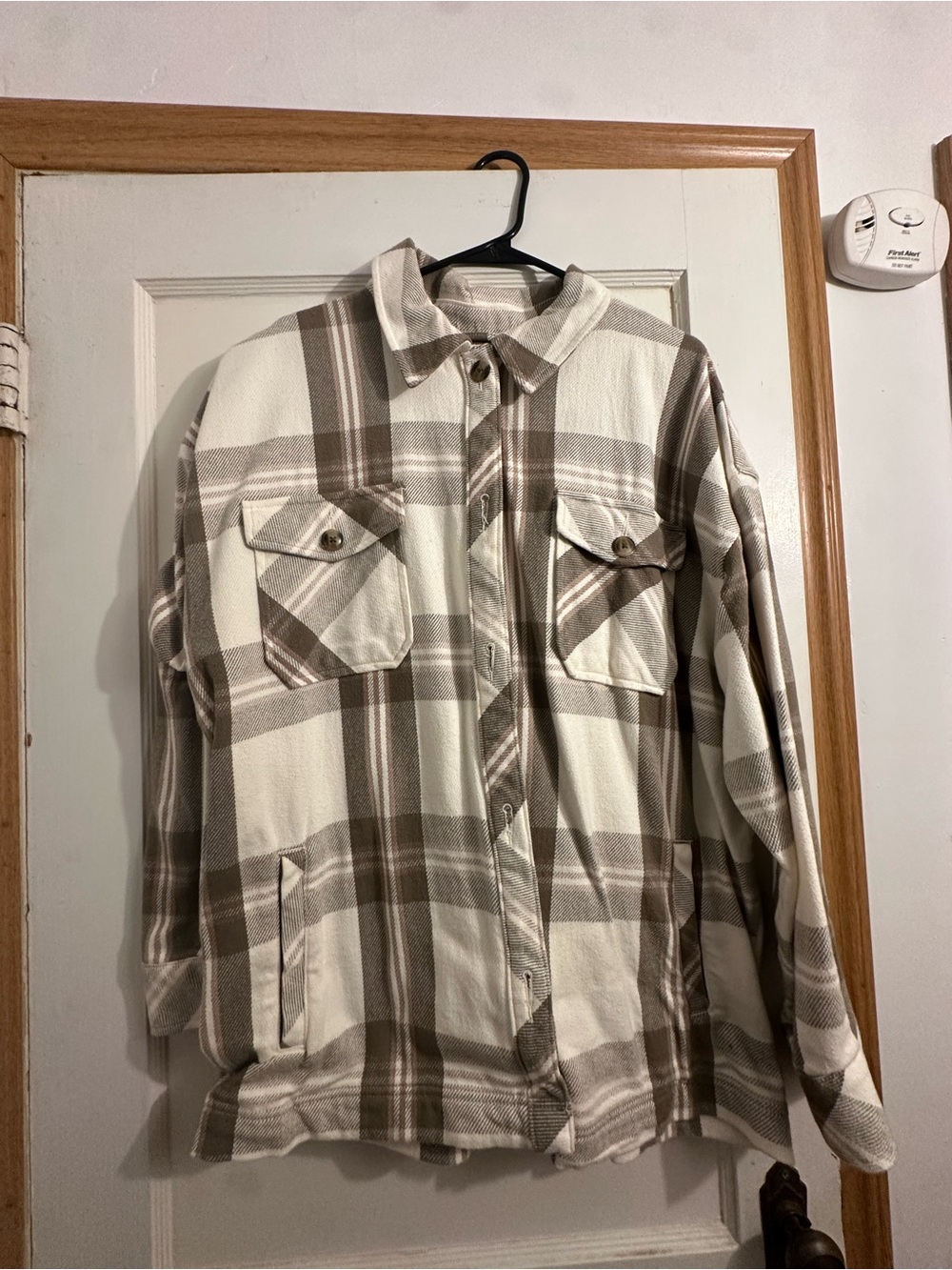 Aerie Plaid Button-Up Shacket in Cream and Green